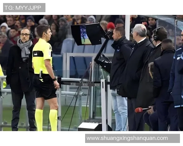 足球明星的华丽失误与嘲讽语录大集合让我们一起笑谈绿茵场上的搞笑瞬间